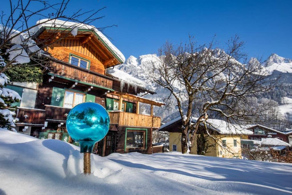 Alpenrelax Haus Weidmannsheil Wohnen Im Romantischen Forsthaus Werfen Exterior foto