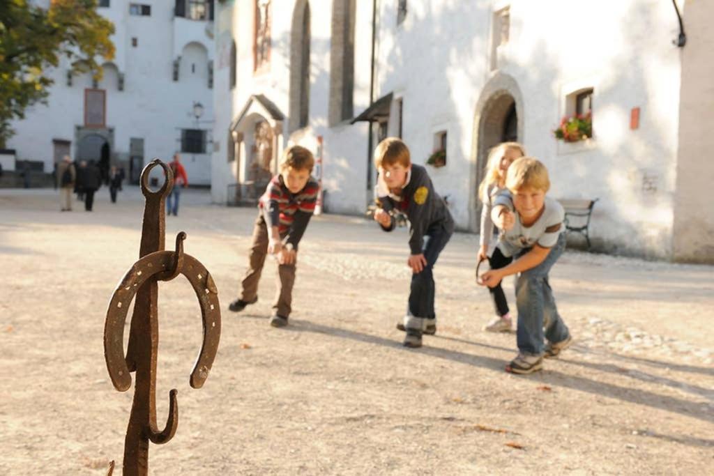 Alpenrelax Haus Weidmannsheil Wohnen Im Romantischen Forsthaus Werfen Exterior foto