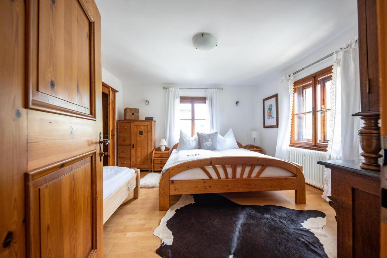 Alpenrelax Haus Weidmannsheil Wohnen Im Romantischen Forsthaus Werfen Exterior foto