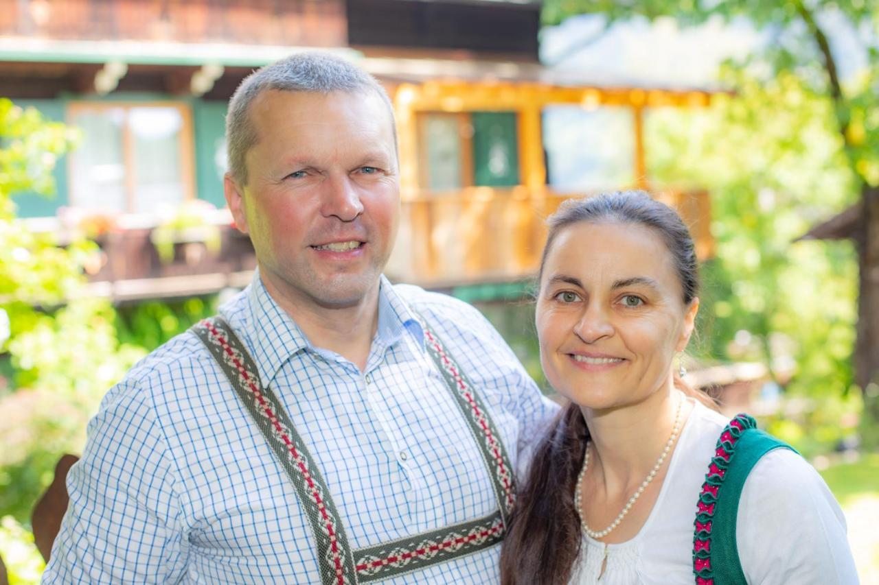 Alpenrelax Haus Weidmannsheil Wohnen Im Romantischen Forsthaus Werfen Exterior foto